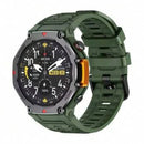 Smartwatch Microwear MA31 verde com corpo resistente e visual tático
